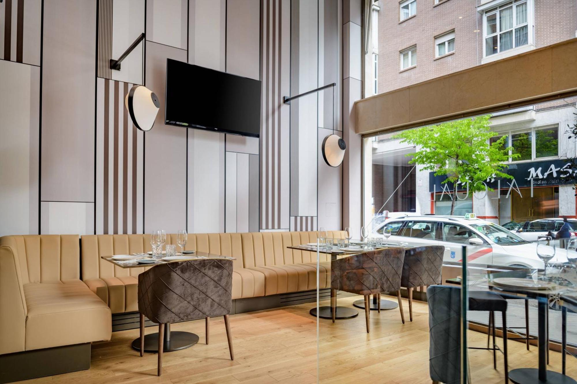 Ac Hotel Avenida De America By Marriott Madrid Dış mekan fotoğraf