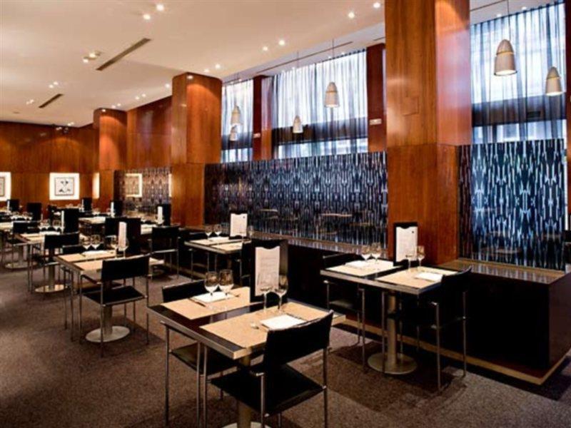 Ac Hotel Avenida De America By Marriott Madrid Dış mekan fotoğraf